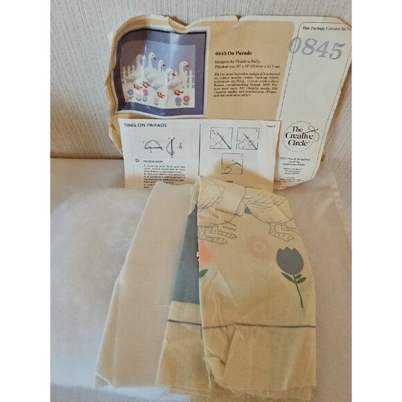 Candlewick Embroidery Kit Lot 4 Christmas Star Ornaments Pillow Pineapple Ducks - Picture 4 of 16